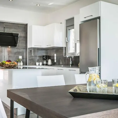 Del Cielo Villa Vlaháta