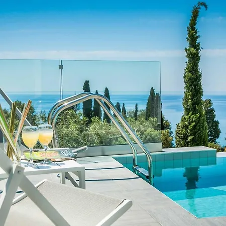 Del Cielo Villa Vlachata